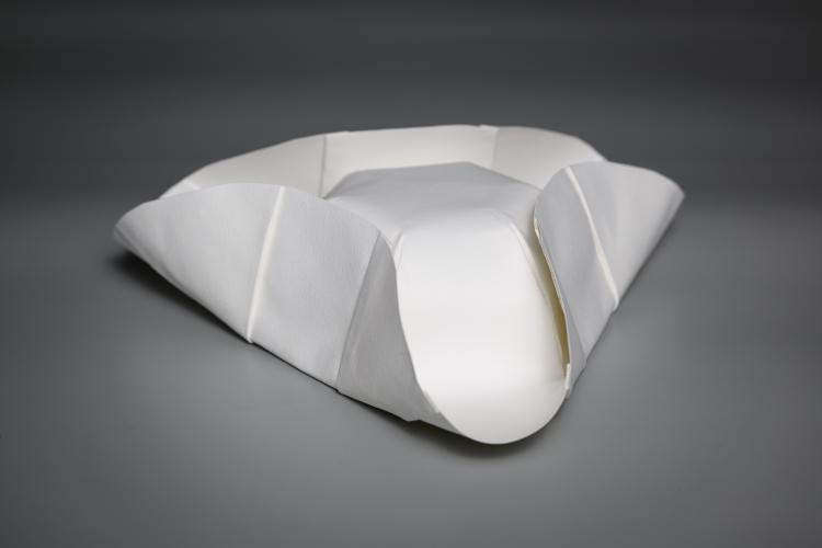 white-tricorne.jpg